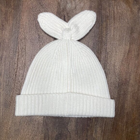 Kate Spade Bunny Bow Beanie Hat 100% Merino Wool One Size - Picture 2 of 4